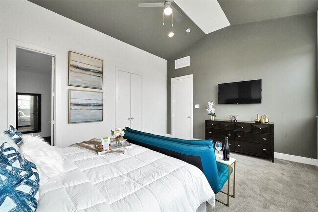 Building Photo - 2916 Cline St