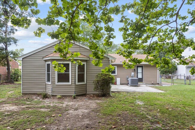 Building Photo - Updated Four bedroom, two full bathroom home
