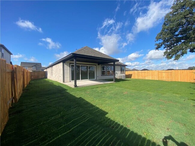 Building Photo - 104 Periwinkle Ln