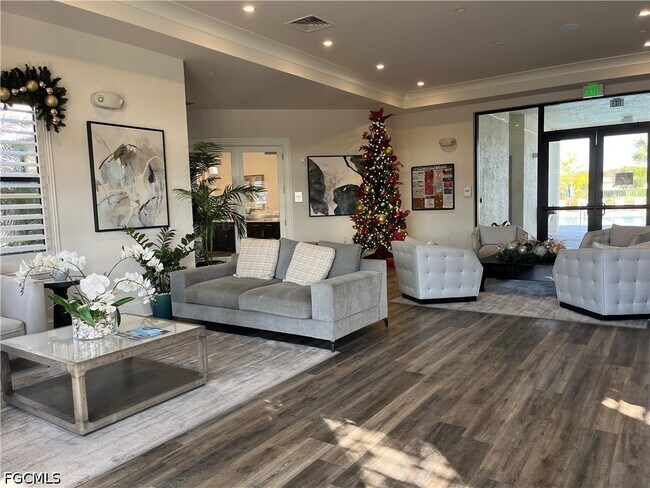 Building Photo - 14662 Cantabria Dr