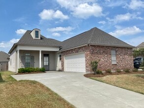 Building Photo - 17229 Ledgestone Dr