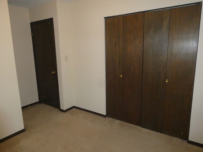Building Photo - 2 bedroom 1 bath in West Columbia