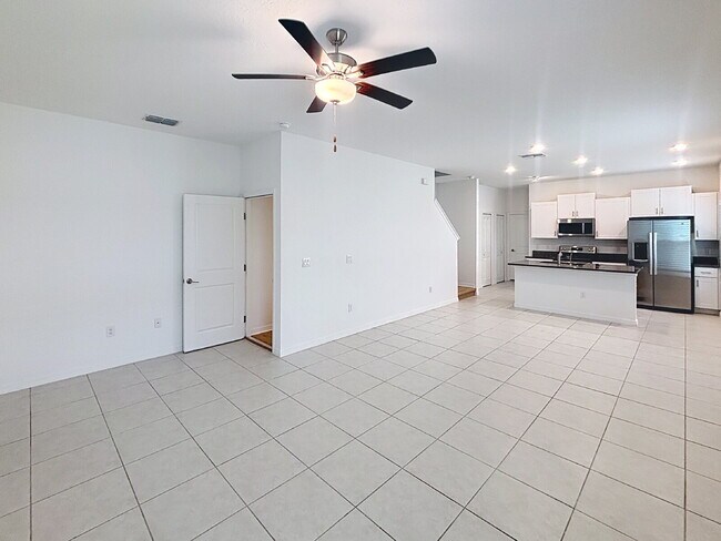 Building Photo - 822 Tennyson Mill Cir