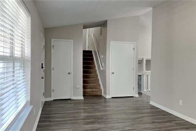 Building Photo - 2974 Sloans Way