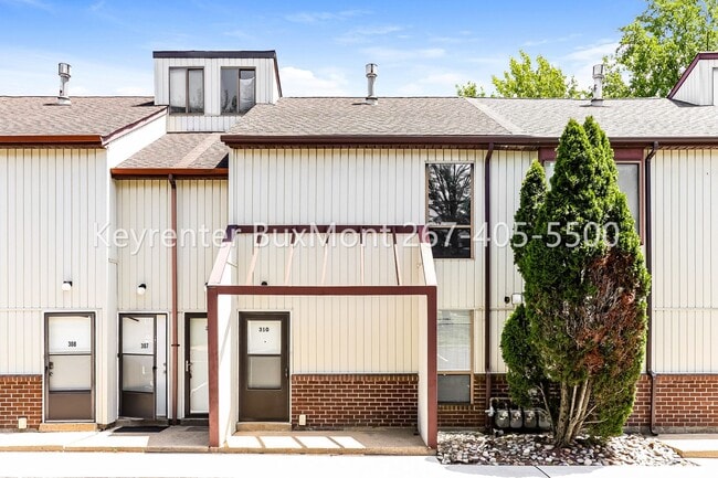 Building Photo - 1825 Bridgetown Pike