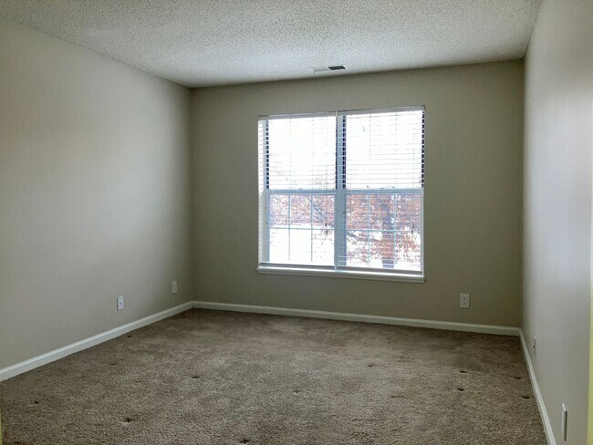 Interior Photo - Chasewood Gates