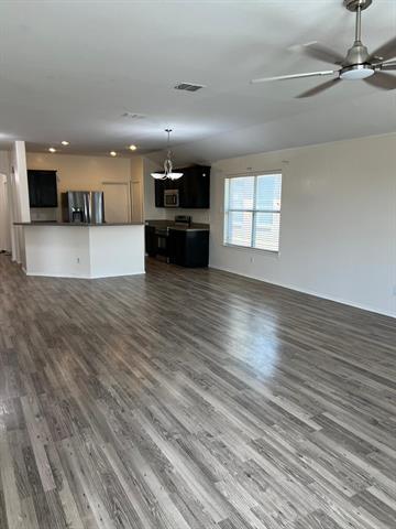 Building Photo - 10416 Devin Ln