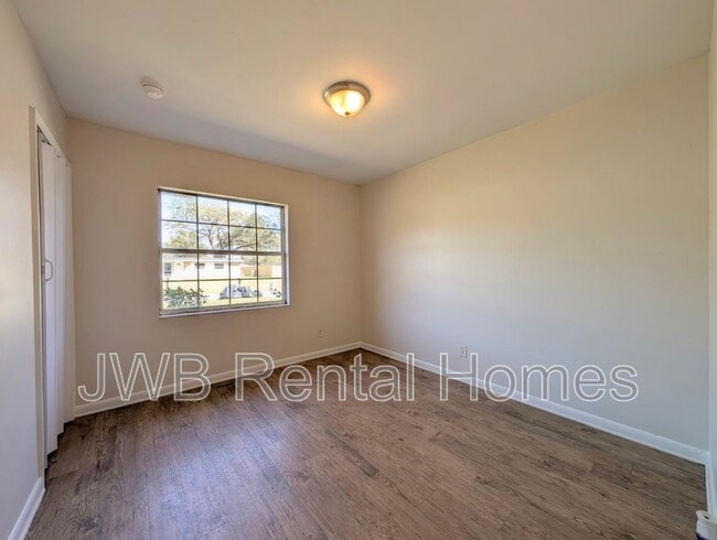 Building Photo - 3066 Purdom Dr