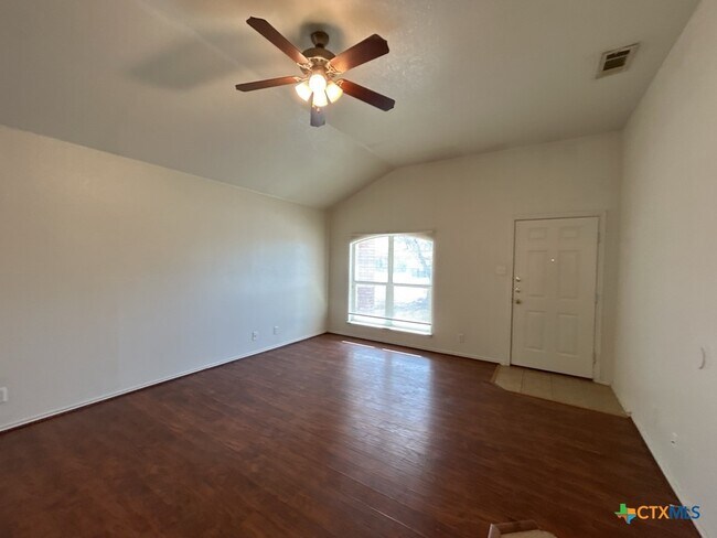 Building Photo - 313 Jeff Gordon Dr