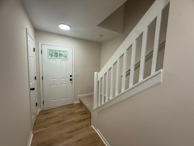 Building Photo - 116 Goldfinch Ave