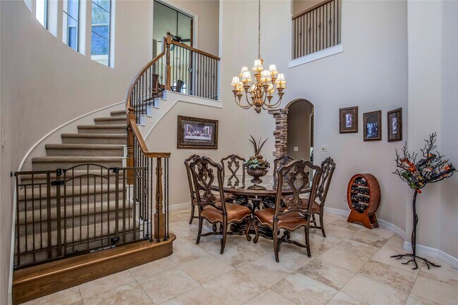 Building Photo - 25219 Hideaway Run Dr