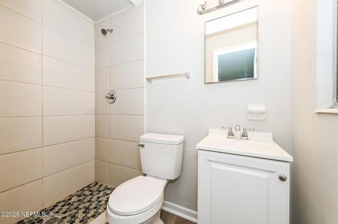 Building Photo - 10198 Luana Dr N