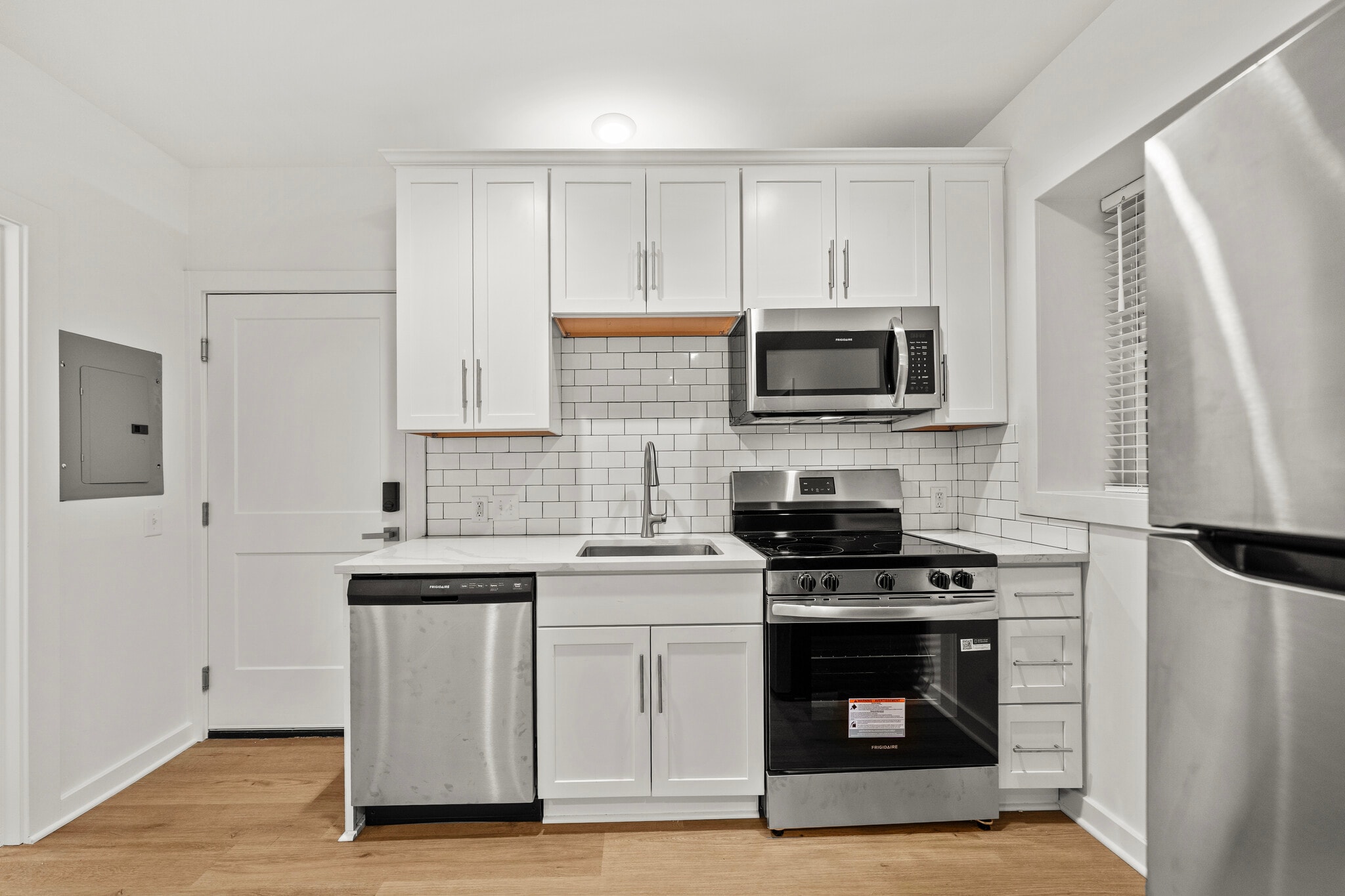 Building Photo - 4245 Troost Ave