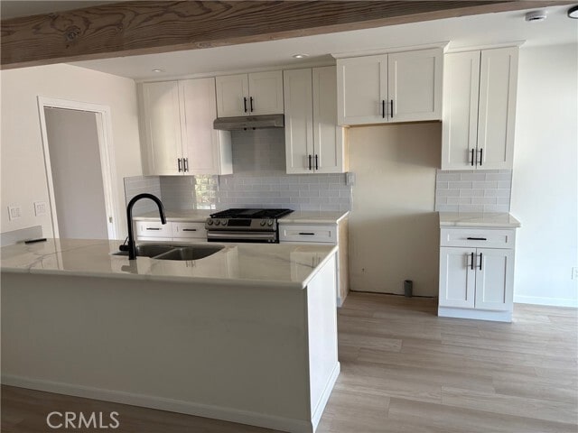 Building Photo - 327 Naomi St