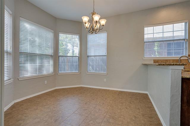 Building Photo - 2437 Shetland Dr