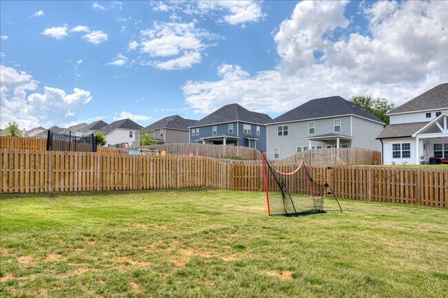 Building Photo - 211 Palisade Rdg