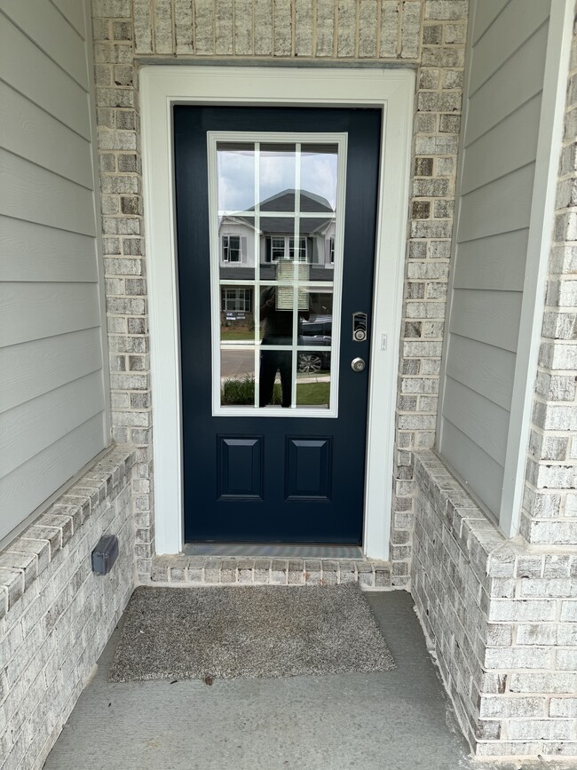 Building Photo - 15 Warwick Ct