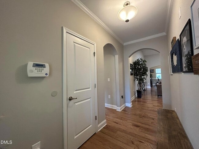 Building Photo - 1028 Topland Ct