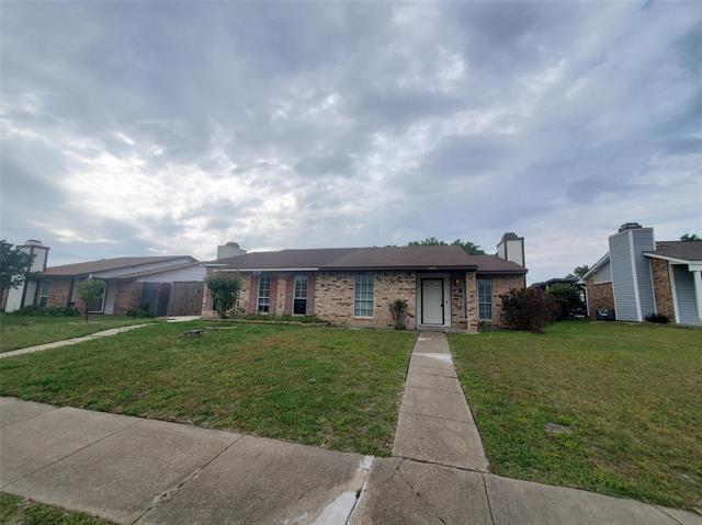 Building Photo - 1425 Brazos Dr