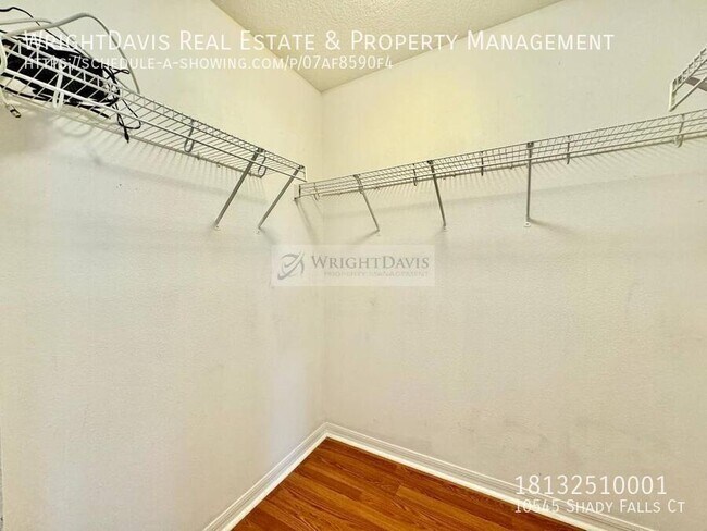 Building Photo - 10545 Shady Falls Ct