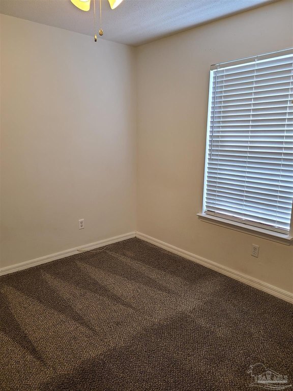 Building Photo - 2999 Meredith Dr