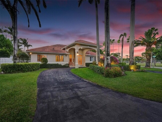 Building Photo - 12401 SW 77th St