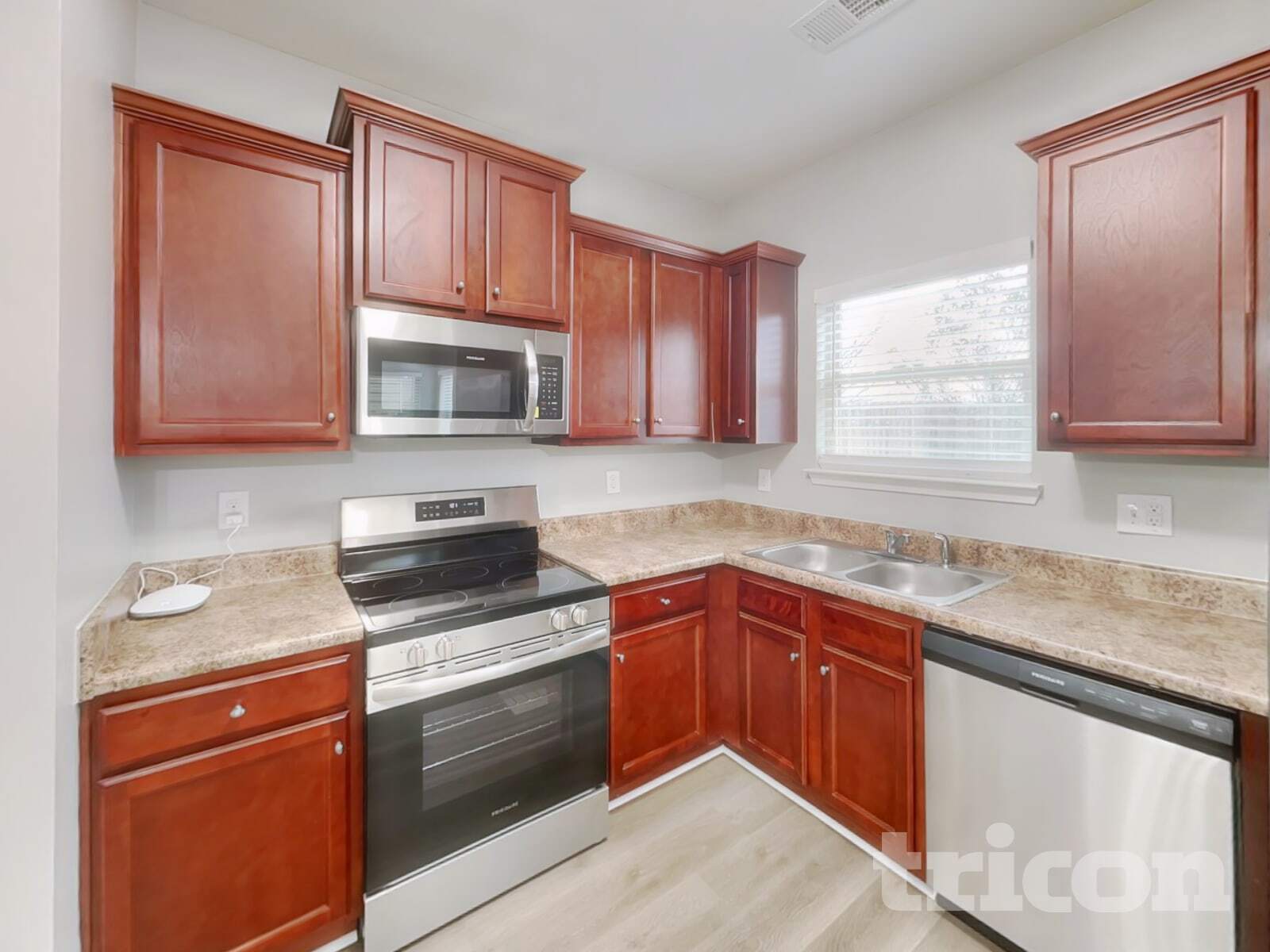 Building Photo - 3140 Broadleaf Trail Rd