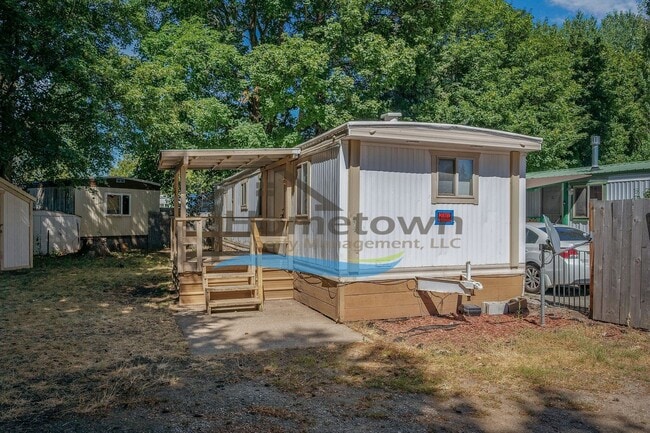 Building Photo - Very Nice 2 Bed 1 Bath Single Wide Mobile ...