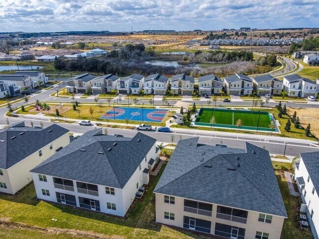 Building Photo - 707 Ocean Course Ave