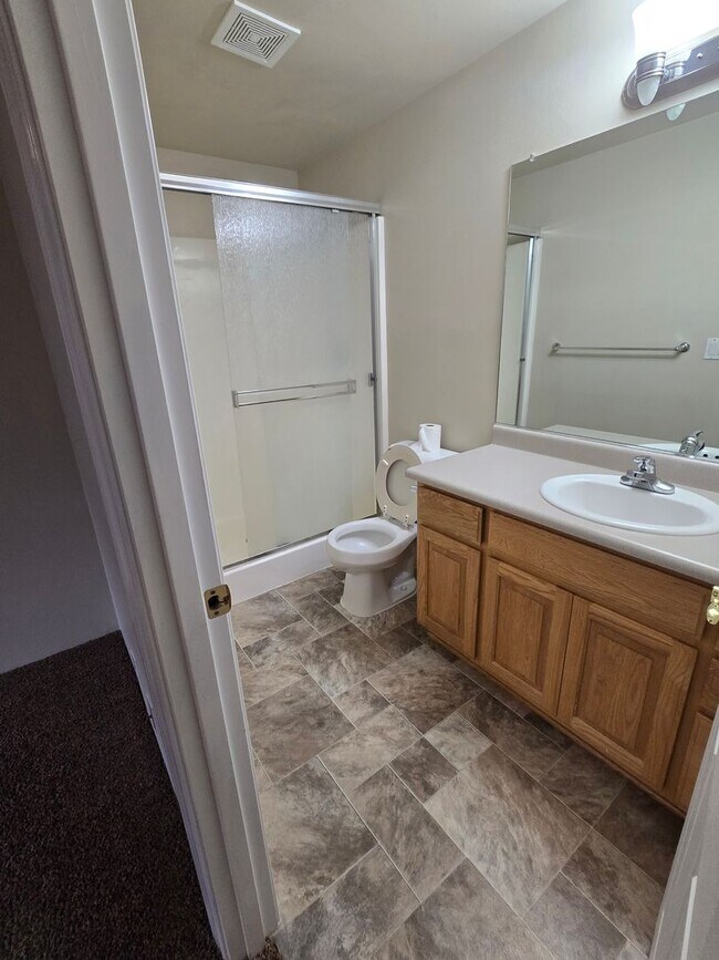 Building Photo - JW2630-2