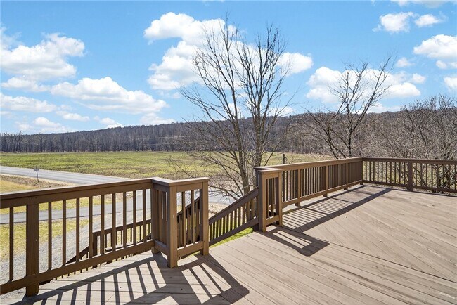 Building Photo - 999 Salmon Creek Rd