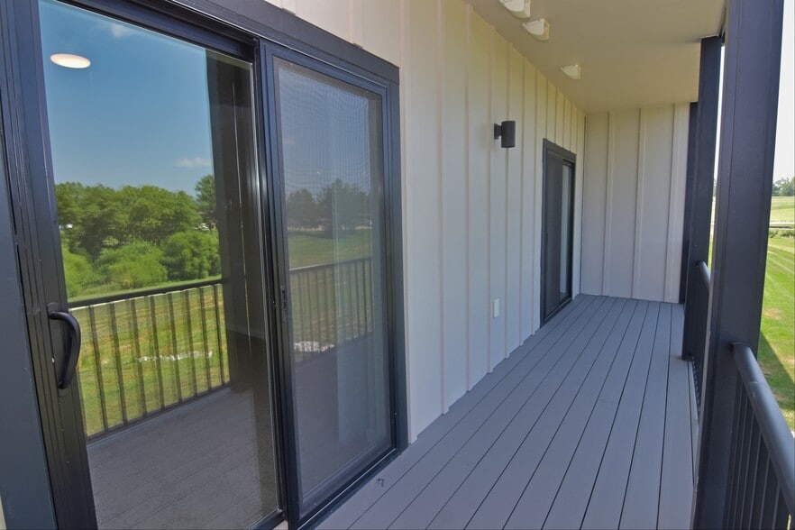 Building Photo - 29 Crosby Park Dr