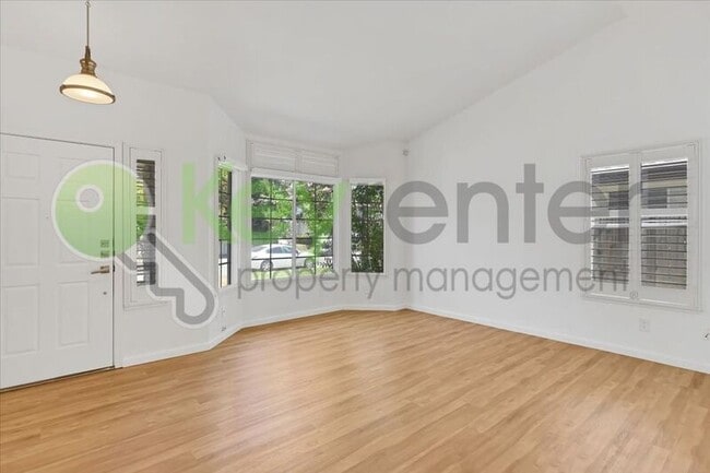 Building Photo - 8428 Cassatt Way