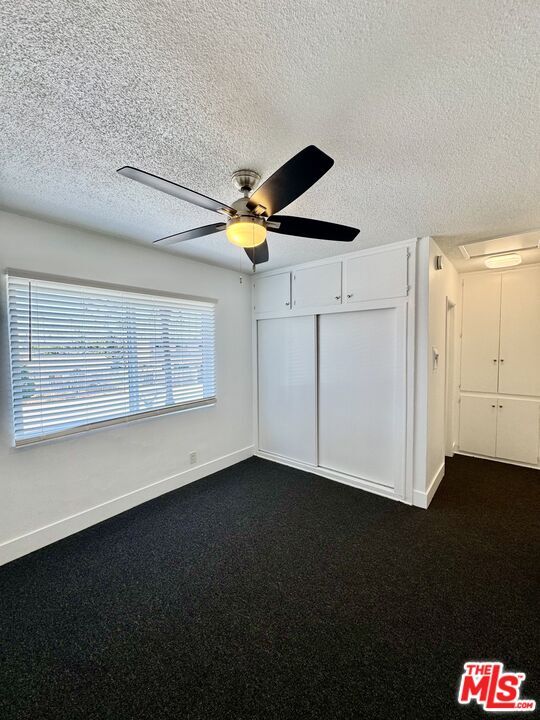 Building Photo - 4115 W Century Blvd