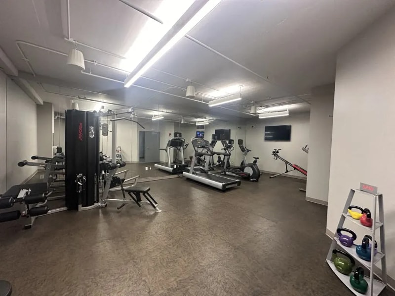 Building Photo - 397 E Ohio St