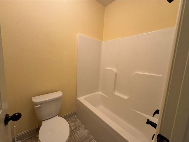 Building Photo - 2640 Tyler Bay Ln