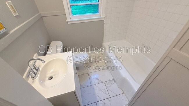 Building Photo - 720 Frayser Dr