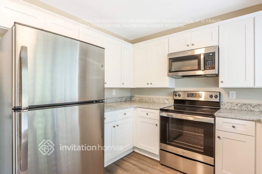 Building Photo - 3871 Leisure Springs Dr