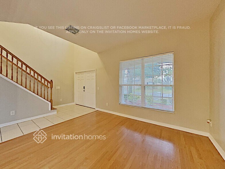 Building Photo - 9551 Baton Rouge Ln