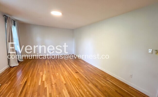 Building Photo - 5737 Garret Drive