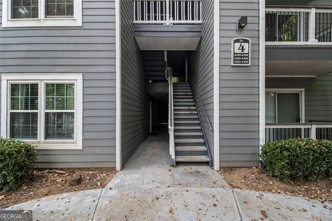 Building Photo - 4105 Santa Fe Pkwy