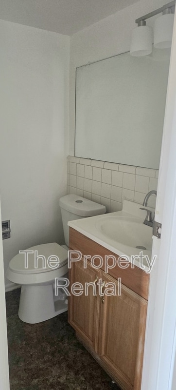 Building Photo - 1003 N Grandview Ave