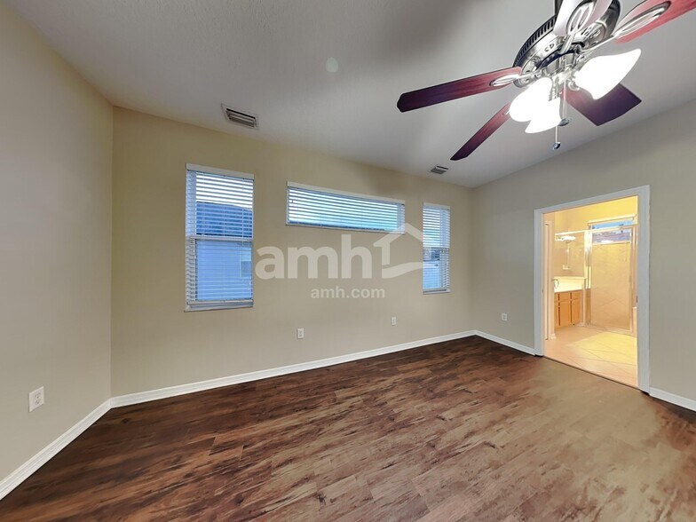 Building Photo - 15692 Lemon Fish Dr