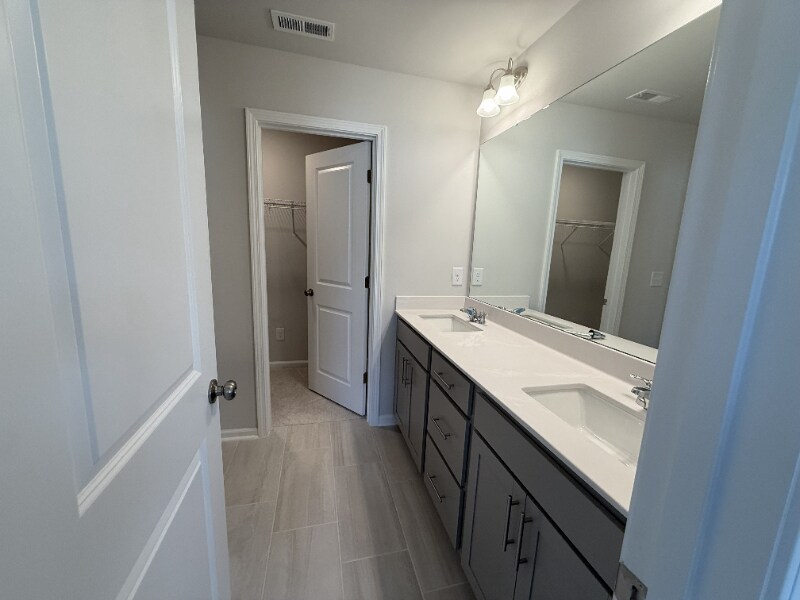 Building Photo - 308 Carolina Spgs Blvd