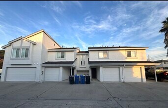 Building Photo - 1348 Daniel Ct