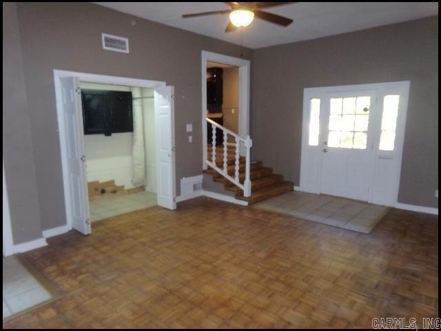 Building Photo - 17 S Avalon Dr