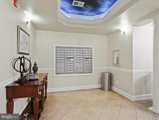 Building Photo - 9200 Charleston Dr