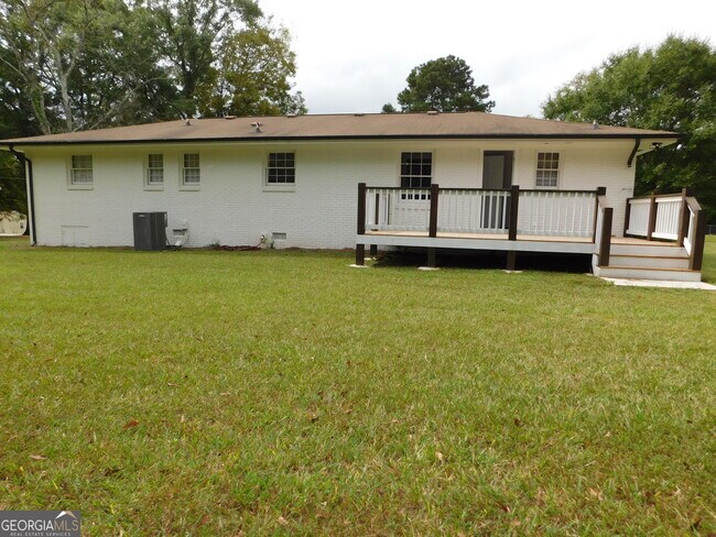 Building Photo - 1229 Fairview Dr
