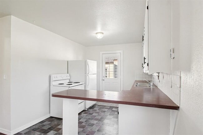Building Photo - 3209 NW 32nd St
