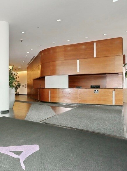 Building Photo - 389 Washington St